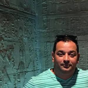 Meet your Posher, Ahmed